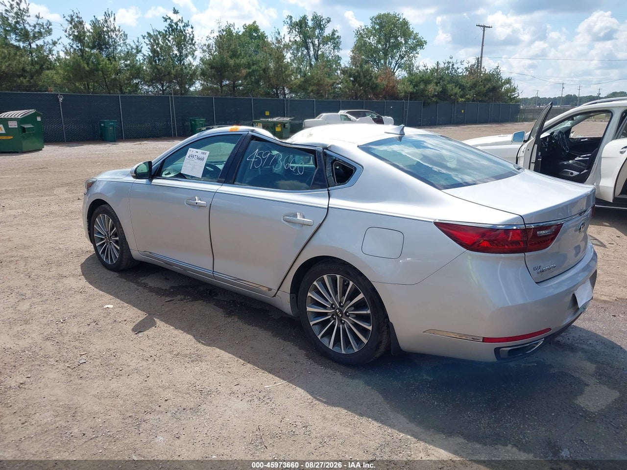 2017 KIA CADENZA PREMIUM · 3/11