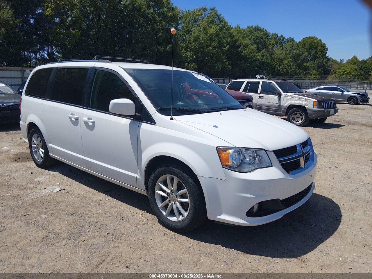 2C4RDGCG0JR****** · 2018 DODGE GRAND CARAVAN SXT