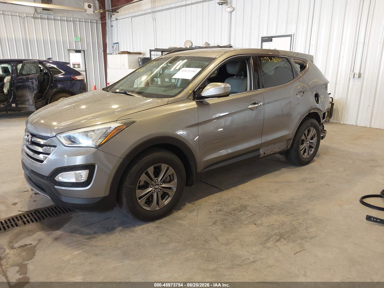 2013 HYUNDAI SANTA FE SPORT · 2/11