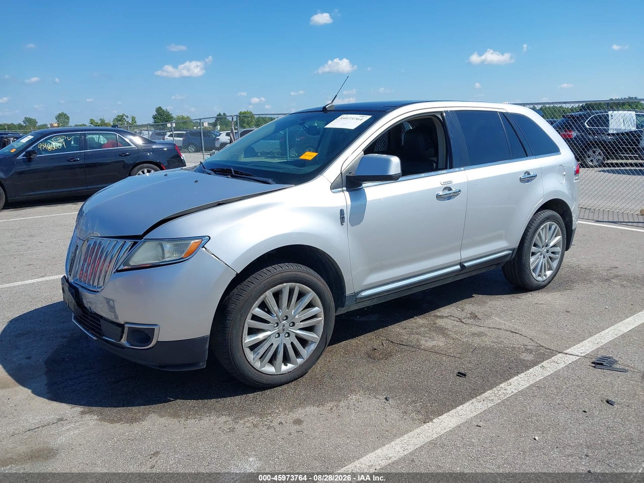 2011 LINCOLN MKX   · 2/11