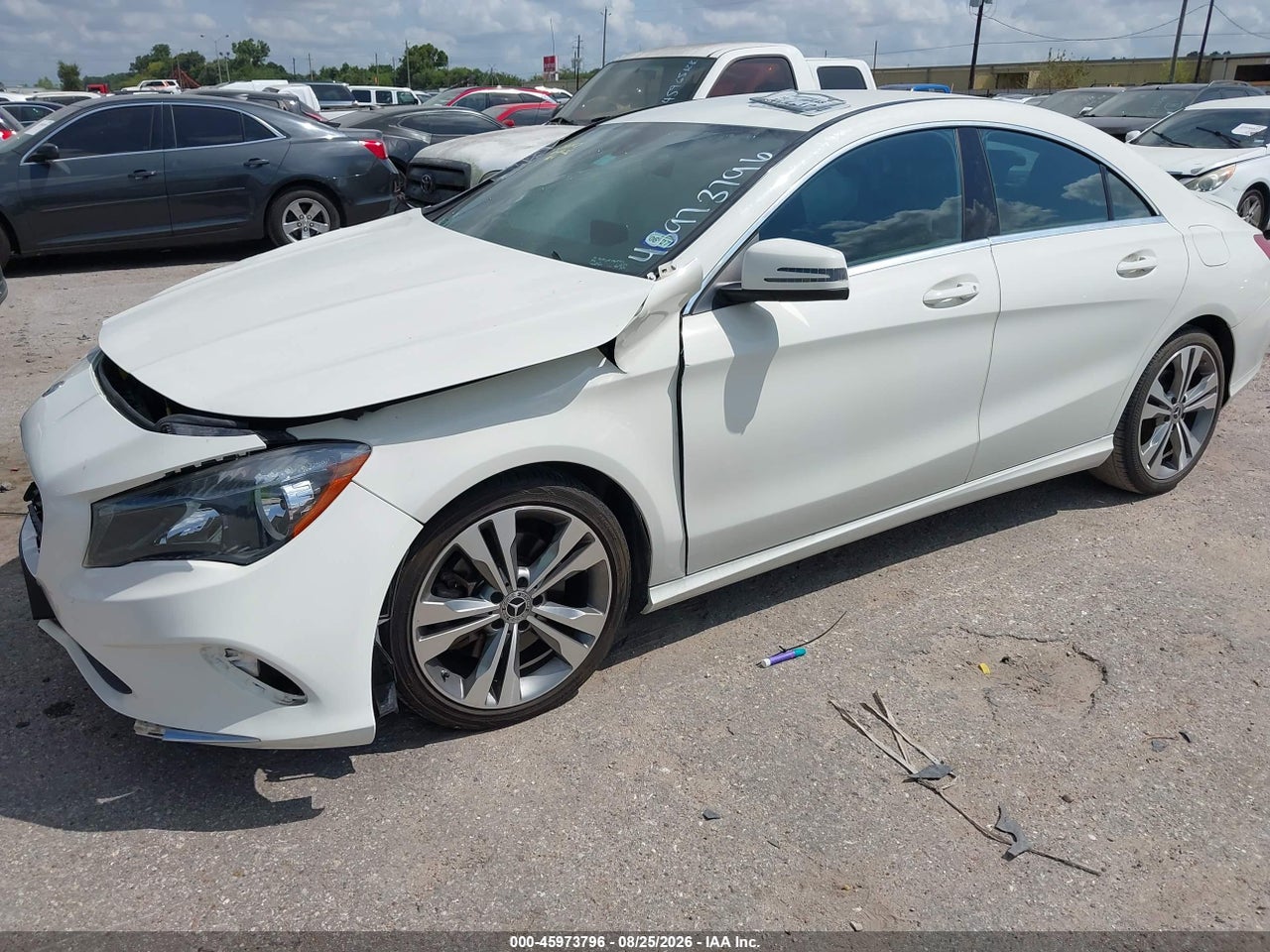 2018 MERCEDES-BENZ CLA 250 · 2/11