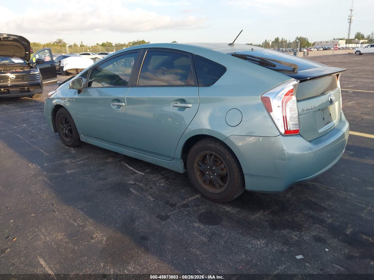 2015 TOYOTA PRIUS TWO · 3/11
