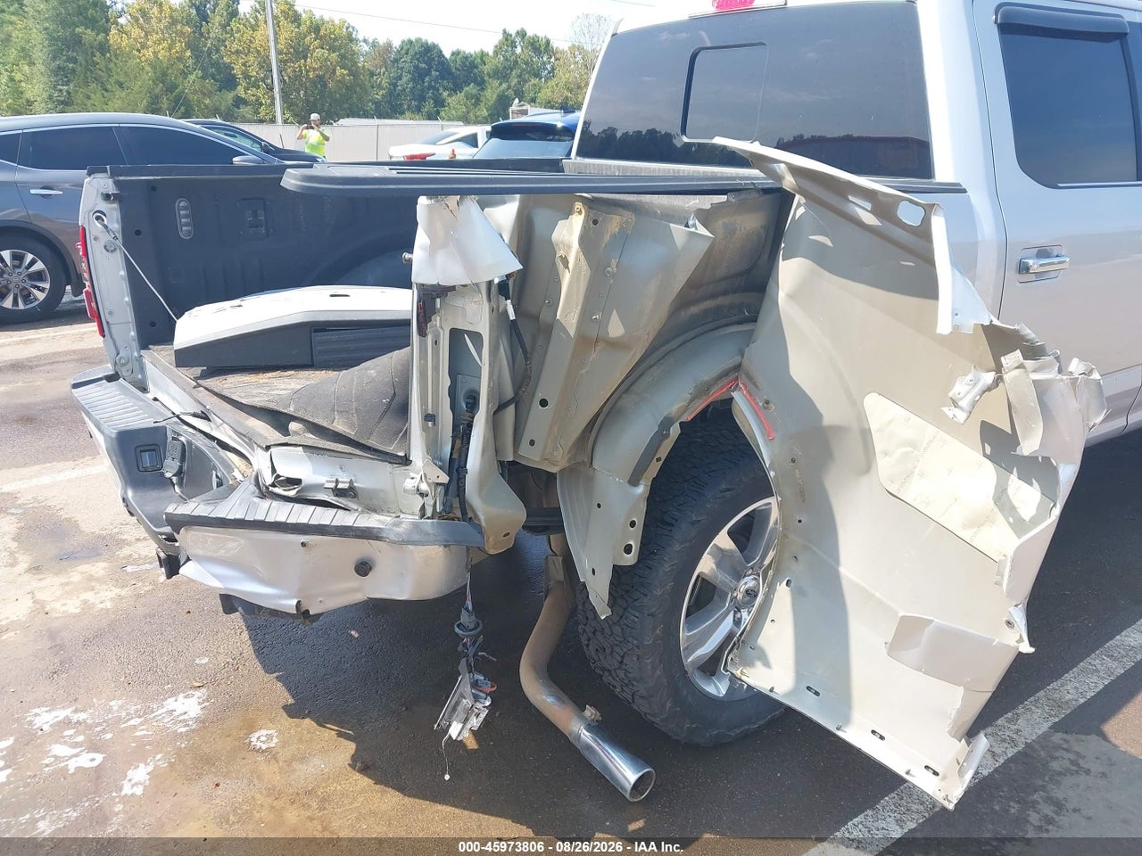 2016 FORD F-150 PLATINUM · 6/11