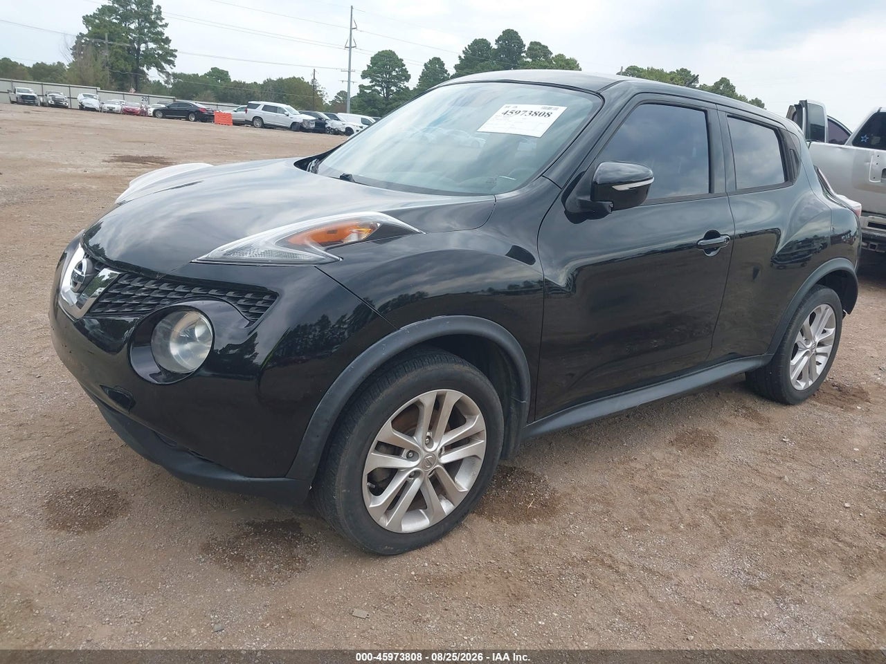 2016 NISSAN JUKE S · 2/11