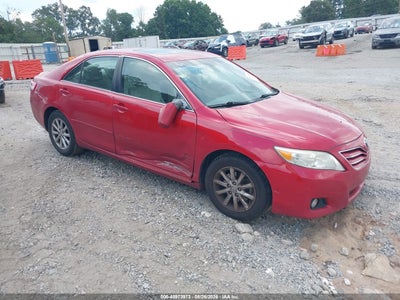 4T1BF3EK8BU****** · 2011 TOYOTA CAMRY XLE