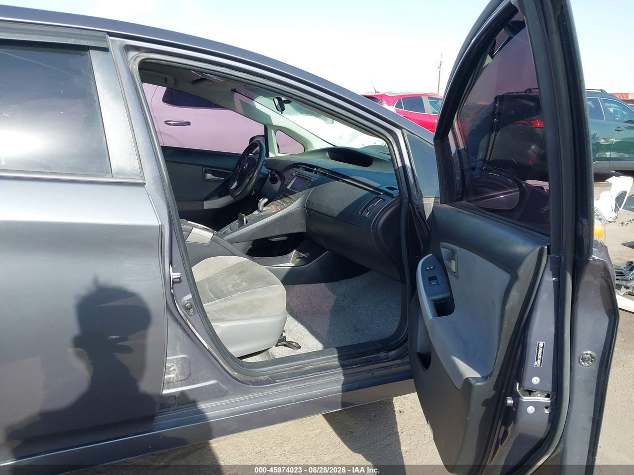 2012 TOYOTA PRIUS TWO · 5/10