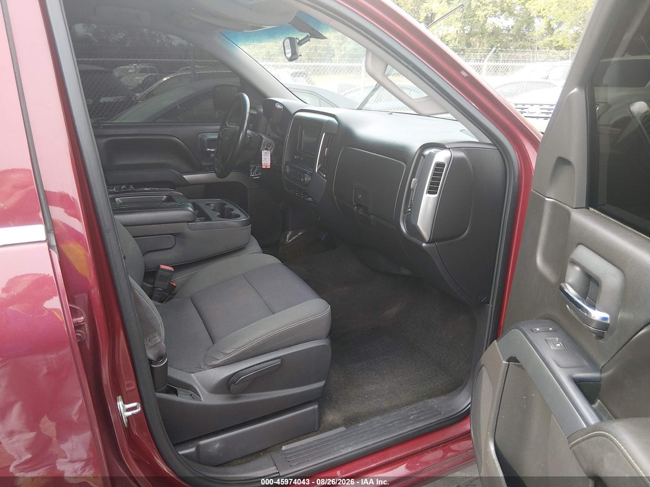 2015 CHEVROLET SILVERADO 1500 LT · 5/11