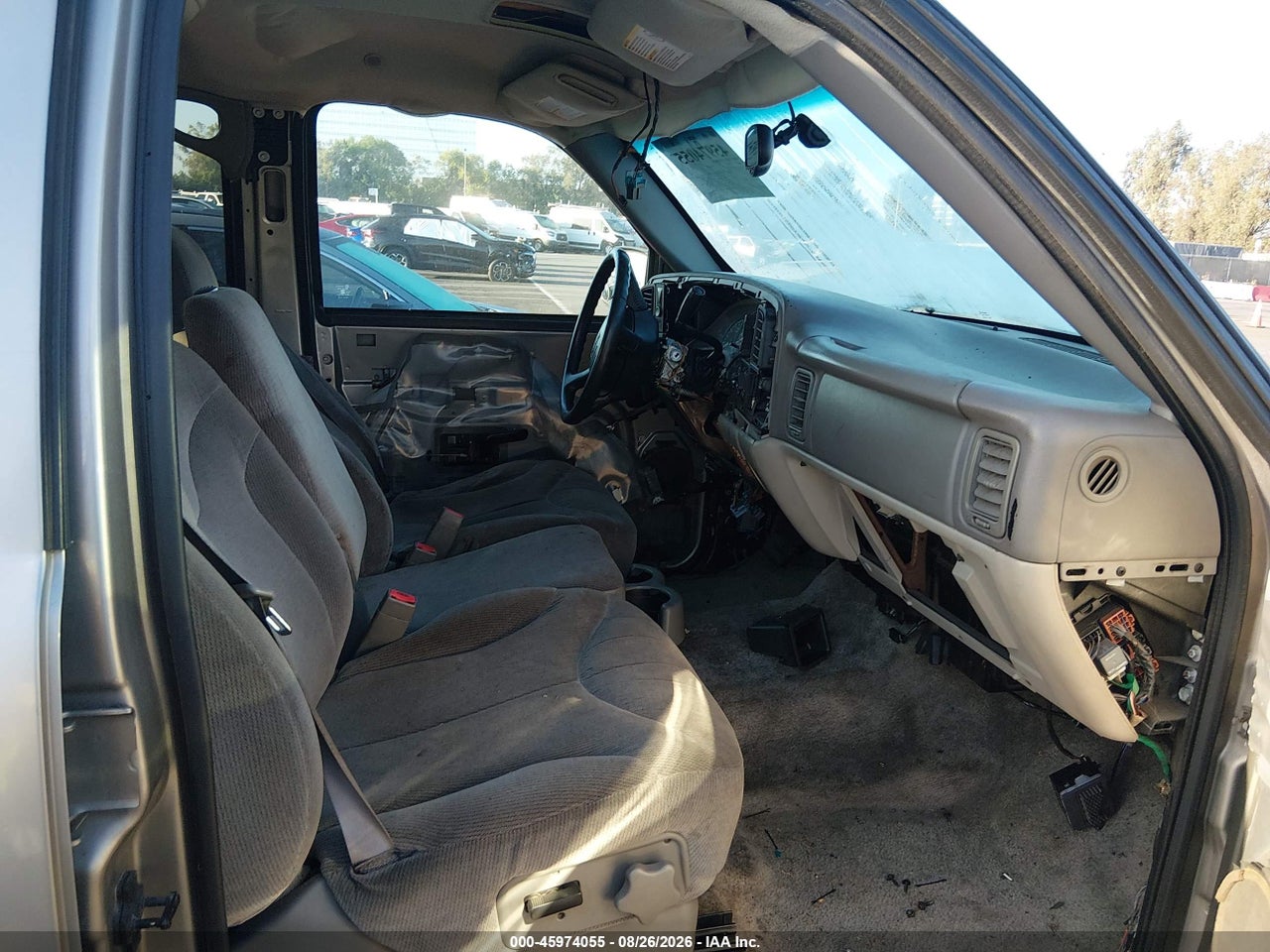2002 GMC YUKON SLE · 5/10