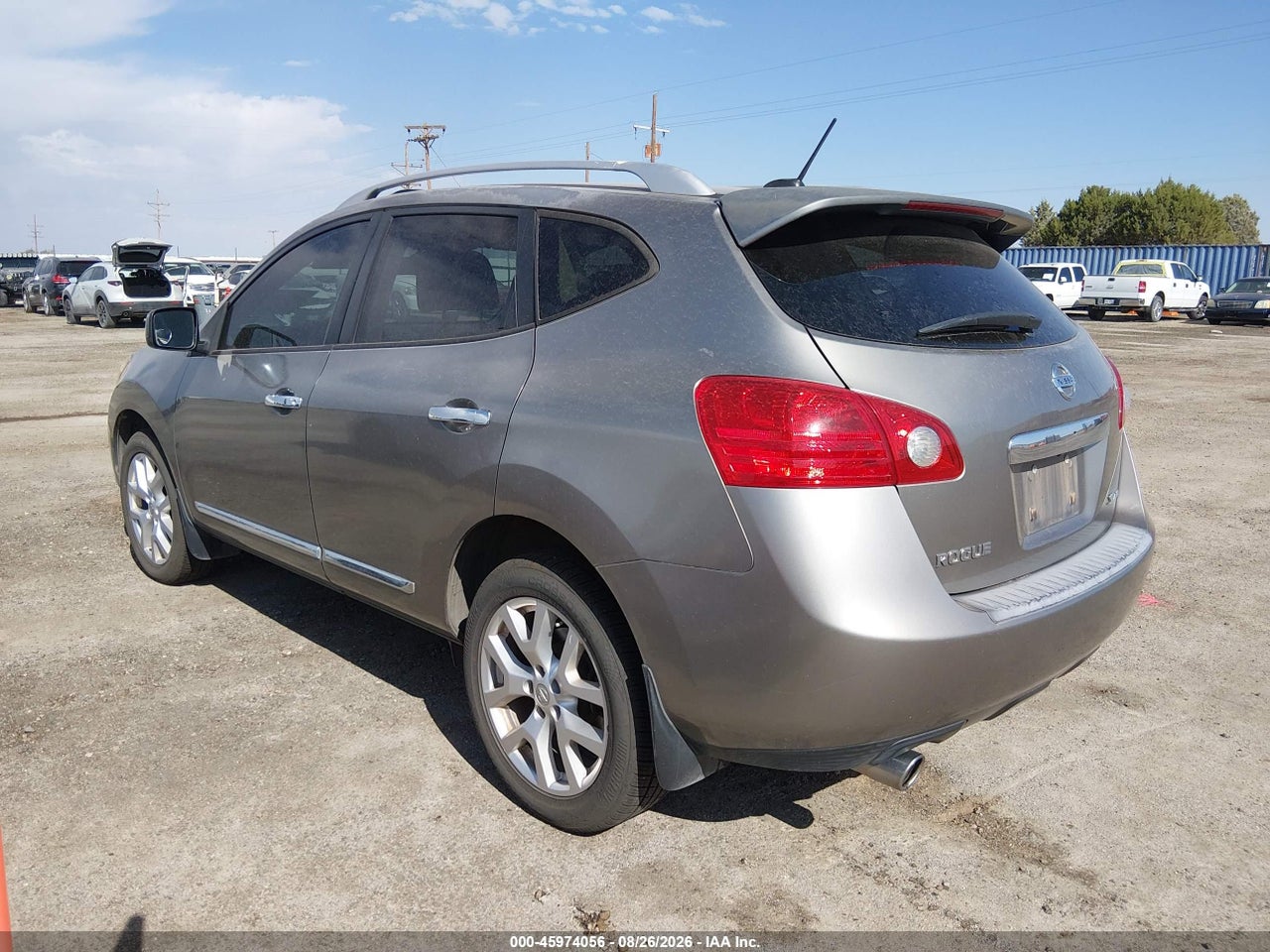 2011 NISSAN ROGUE SV · 3/11