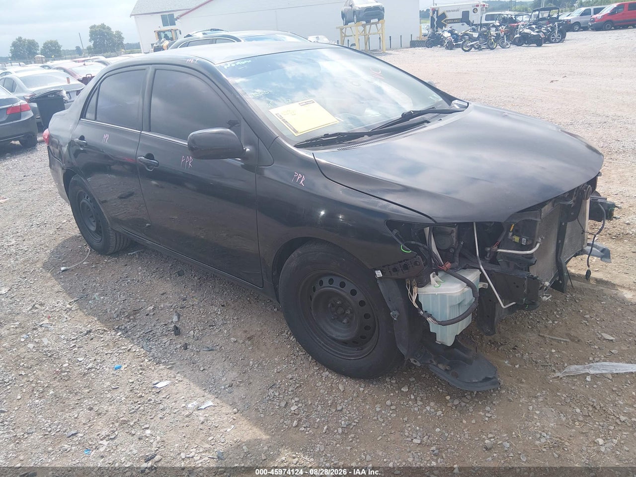 2013 TOYOTA COROLLA LE