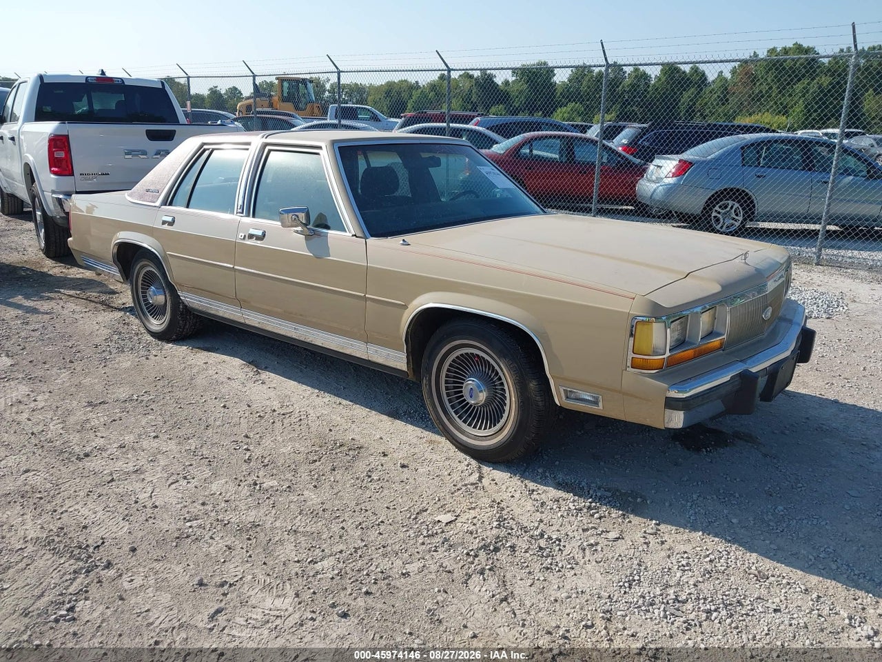 2FABP74F0KX****** · 1989 FORD CROWN VICTORIA LX