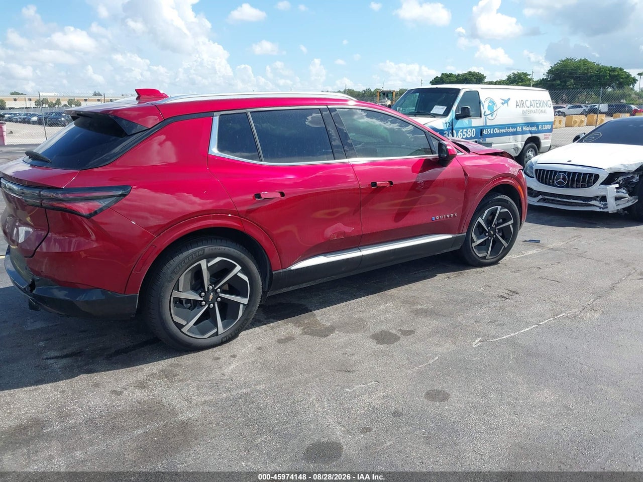 2025 CHEVROLET EQUINOX EV LT · 4/10