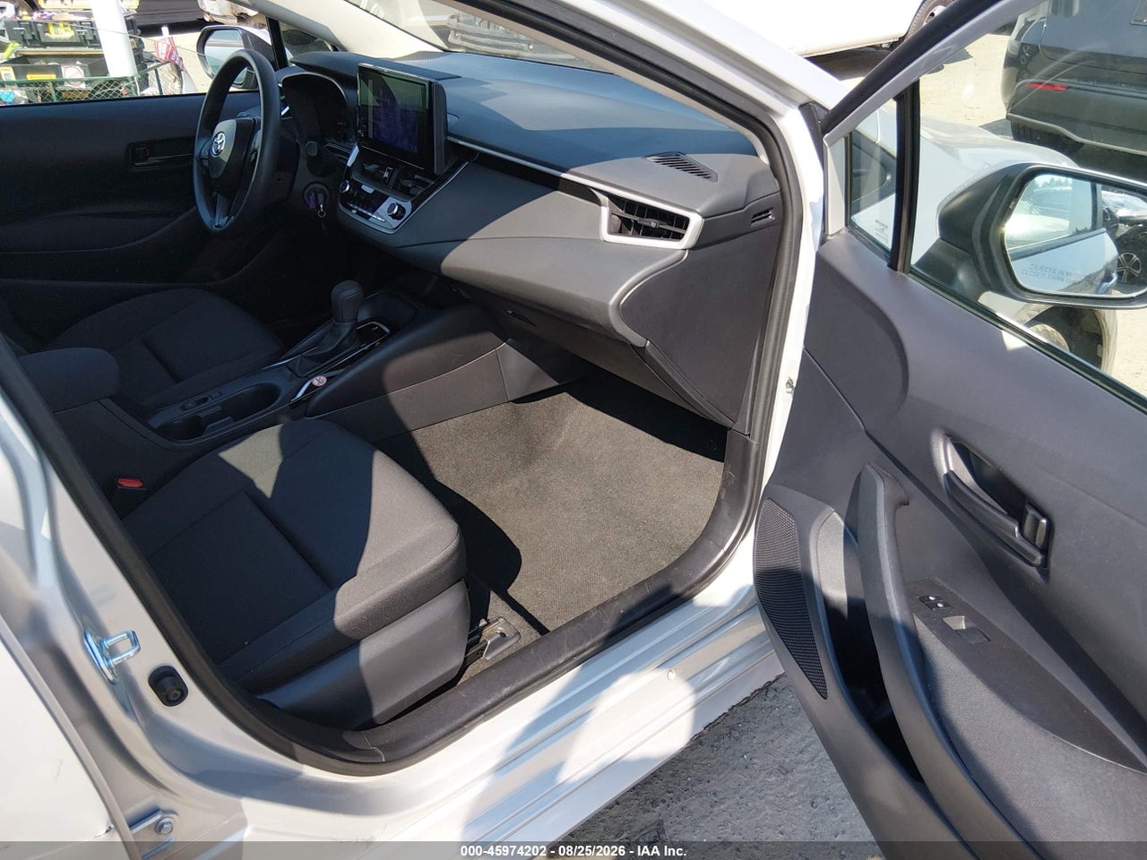 2025 TOYOTA COROLLA LE · 5/11