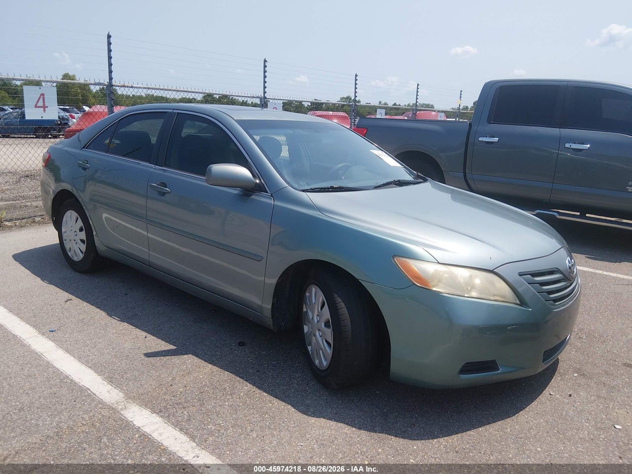 4T4BE46KX7R****** · 2007 TOYOTA CAMRY LE