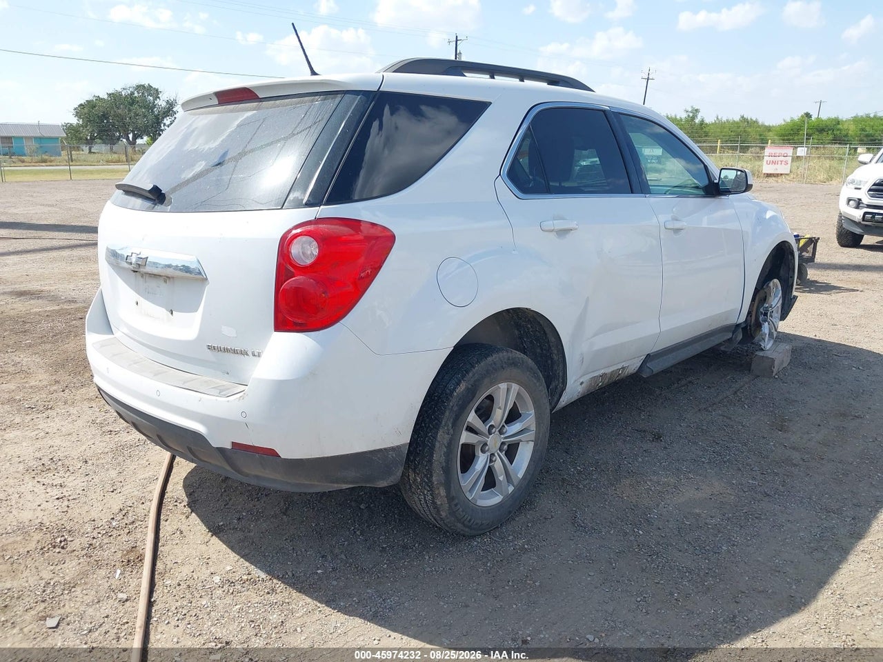 2014 CHEVROLET EQUINOX 2LT · 4/10