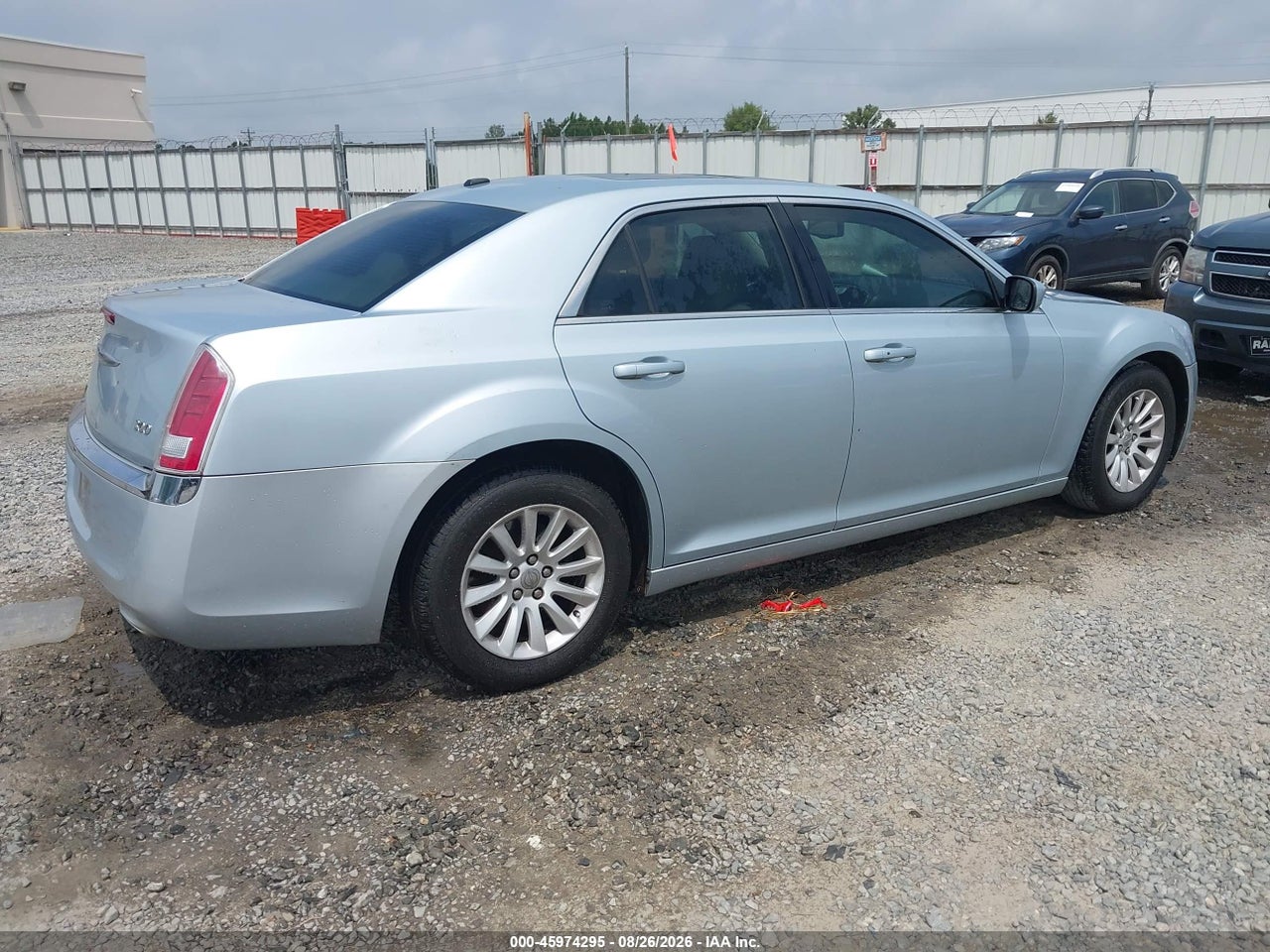 2013 CHRYSLER 300 MOTOWN · 4/10