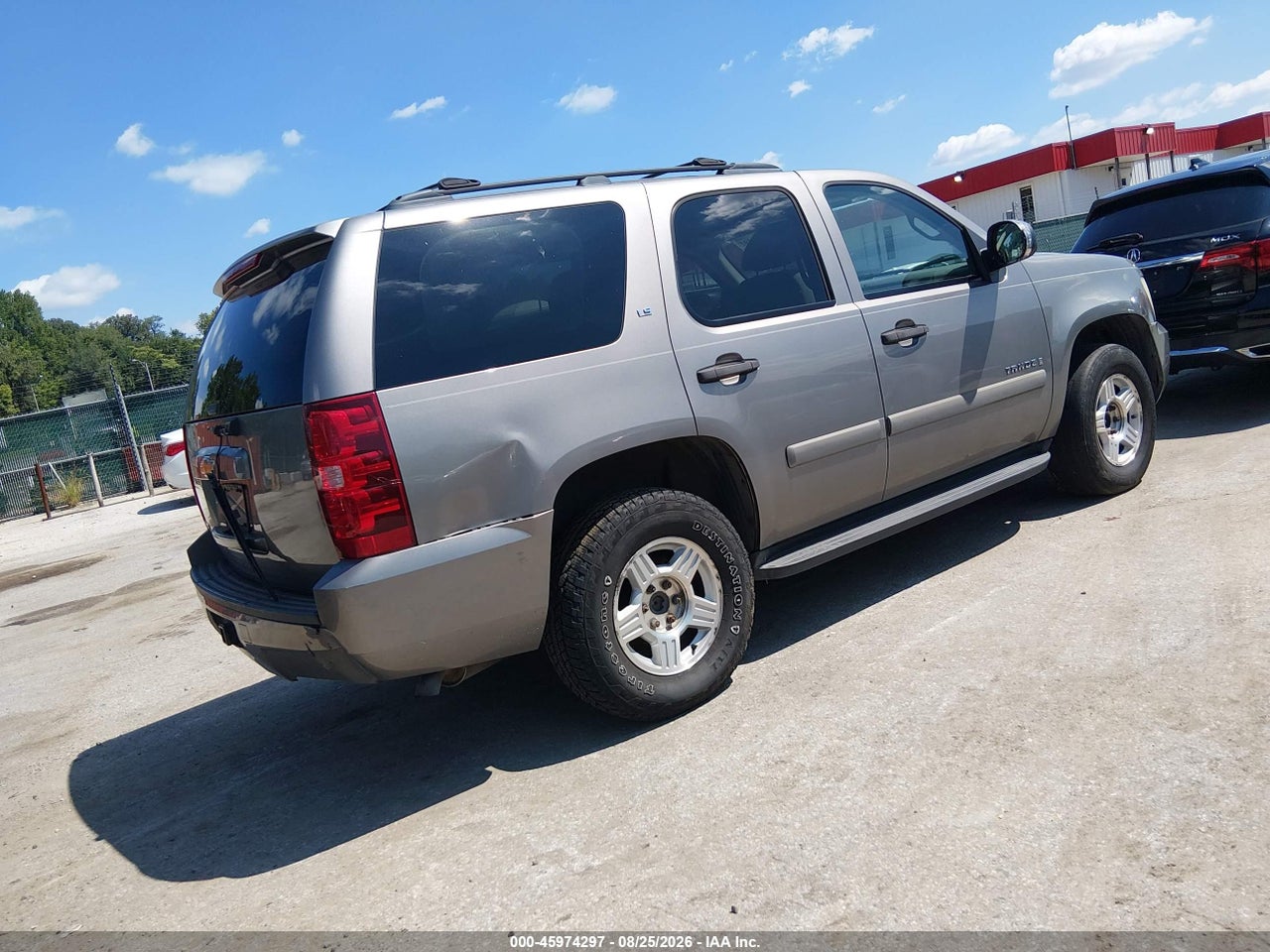 2008 CHEVROLET TAHOE LS · 4/11