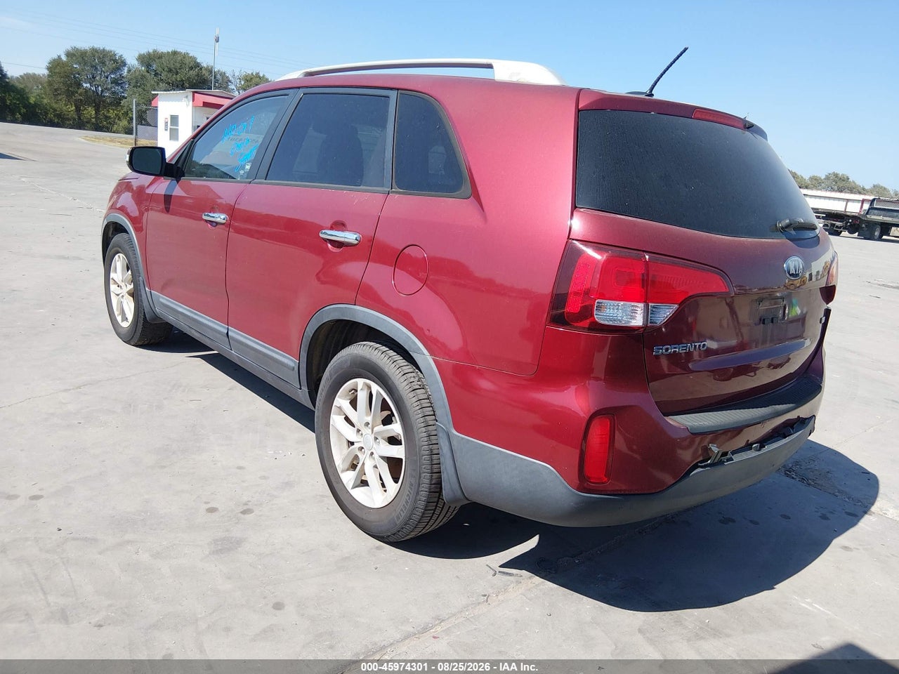2015 KIA SORENTO LX V6 · 3/11