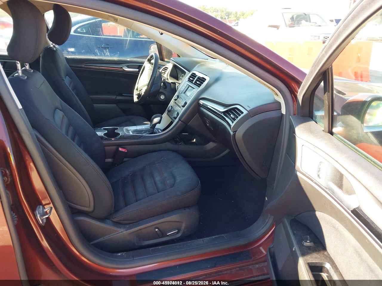 2015 FORD FUSION SE · 5/11