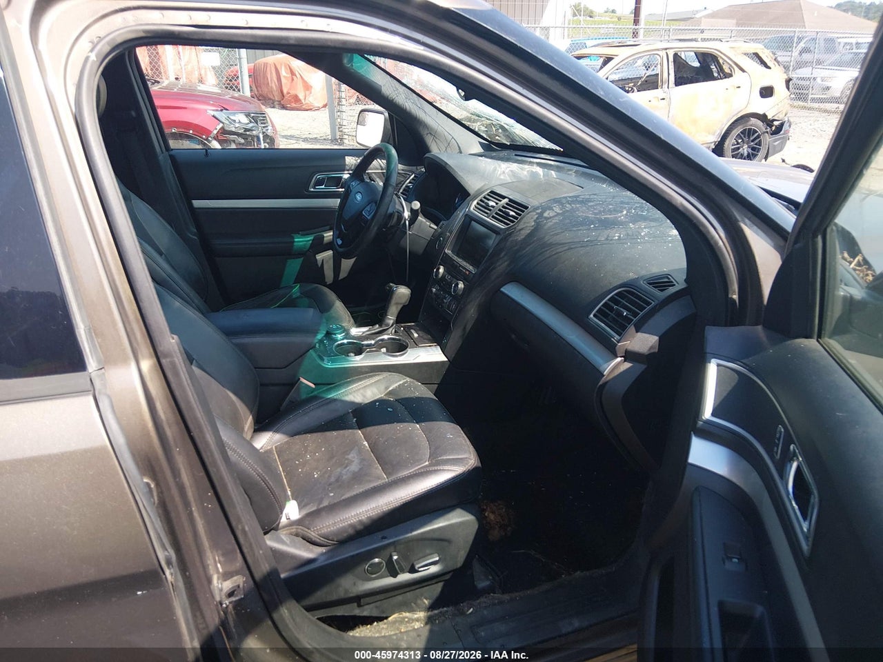 2016 FORD EXPLORER XLT · 5/11