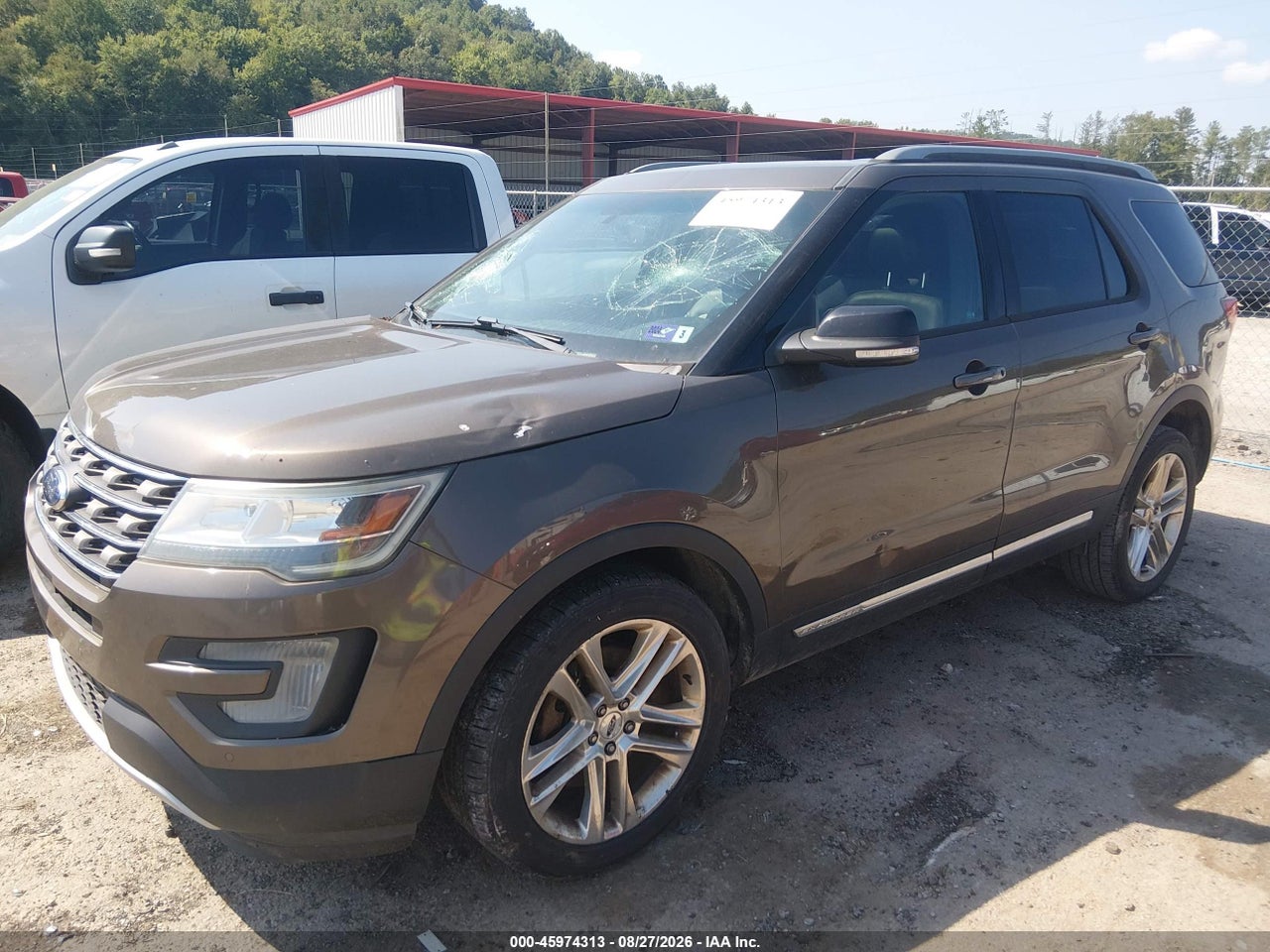 2016 FORD EXPLORER XLT · 2/11