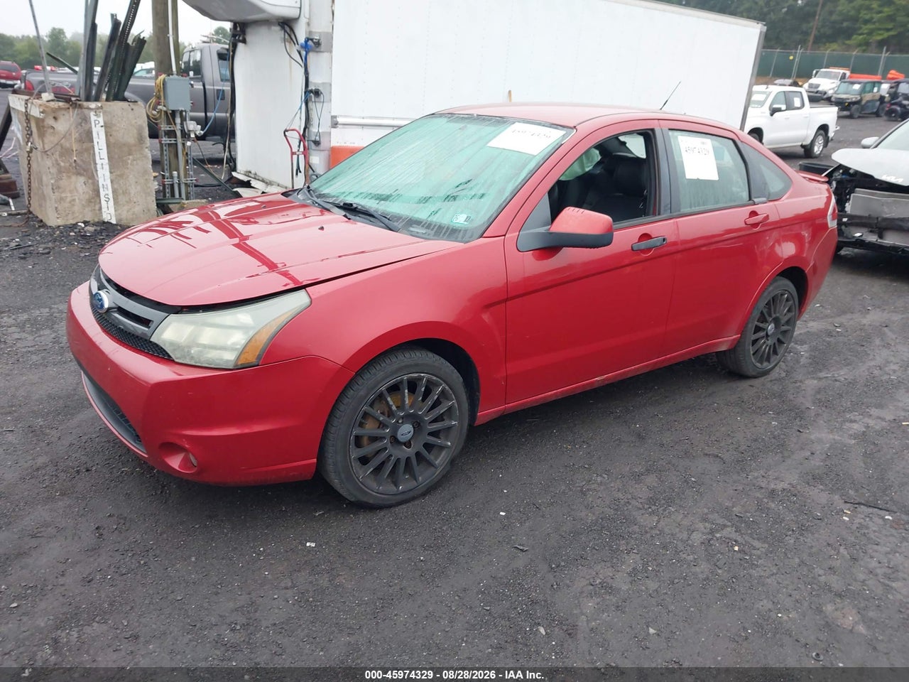 2010 FORD FOCUS SES · 2/11