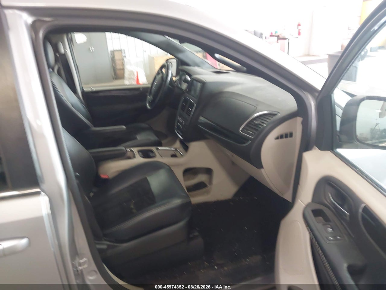 2017 DODGE GRAND CARAVAN SXT · 5/11