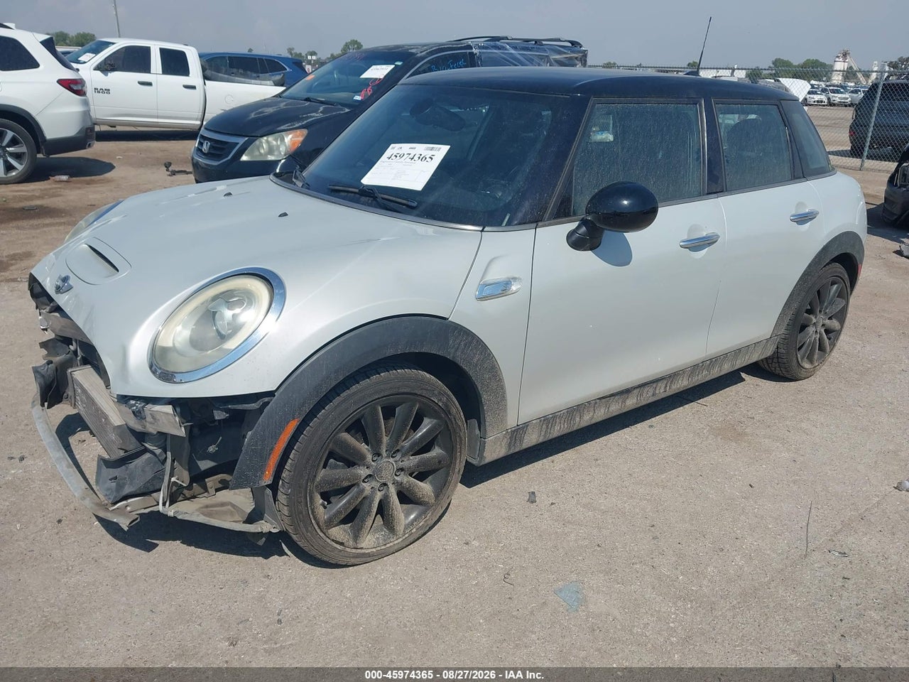 2015 MINI HARDTOP COOPER S · 2/11