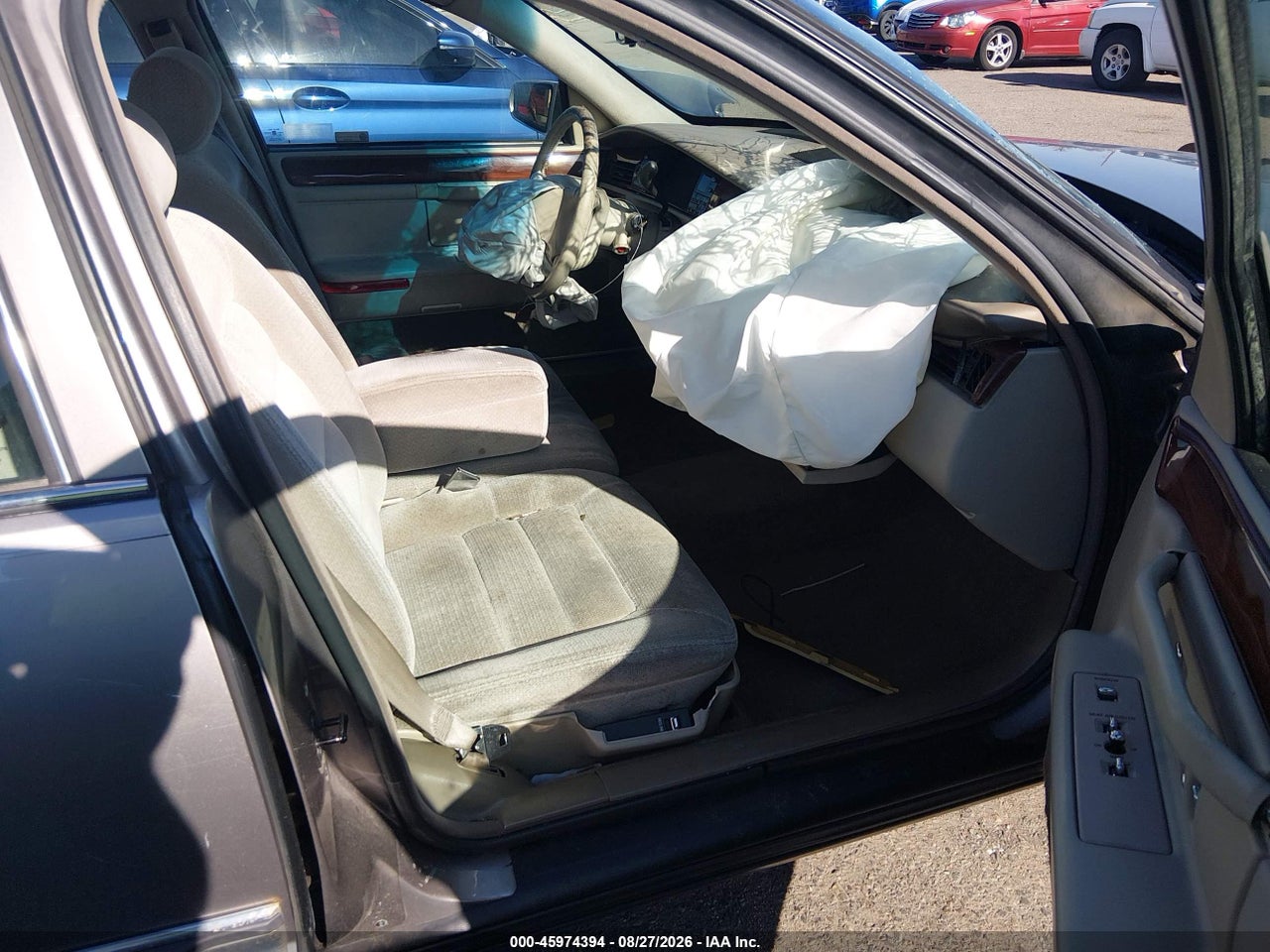 1995 CADILLAC DEVILLE   · 5/11