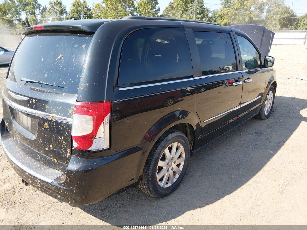 2016 CHRYSLER TOWN &amp; COUNTRY TOURING · 4/11