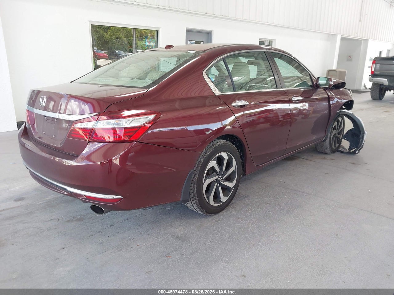 2017 HONDA ACCORD EX-L · 4/10