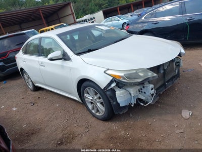 2015 TOYOTA AVALON XLE