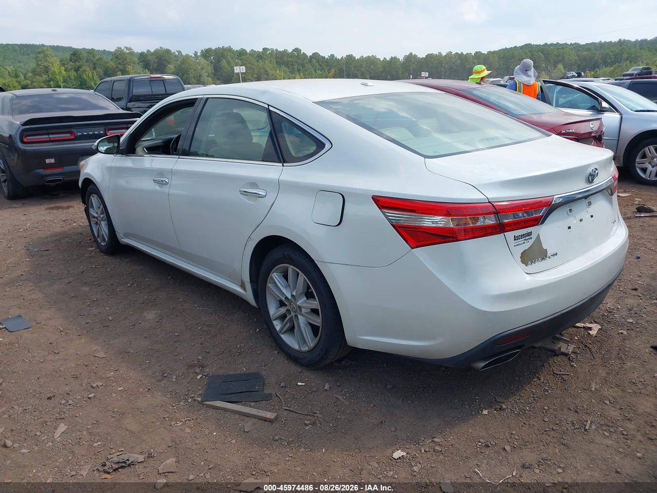 2015 TOYOTA AVALON XLE · 3/11