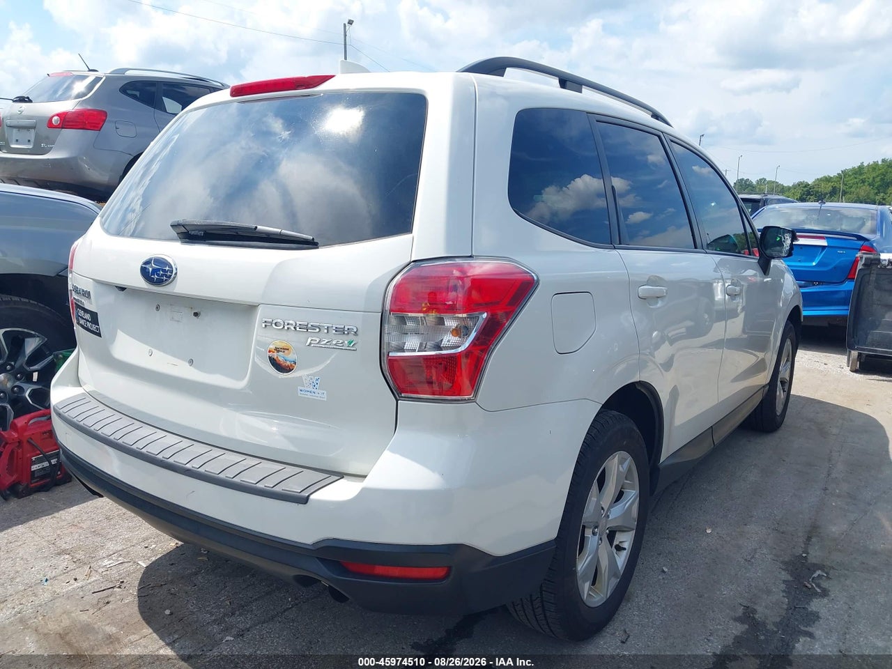 2016 SUBARU FORESTER 2.5I PREMIUM · 4/11