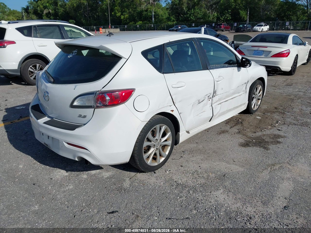 2011 MAZDA MAZDA3 S SPORT · 4/11