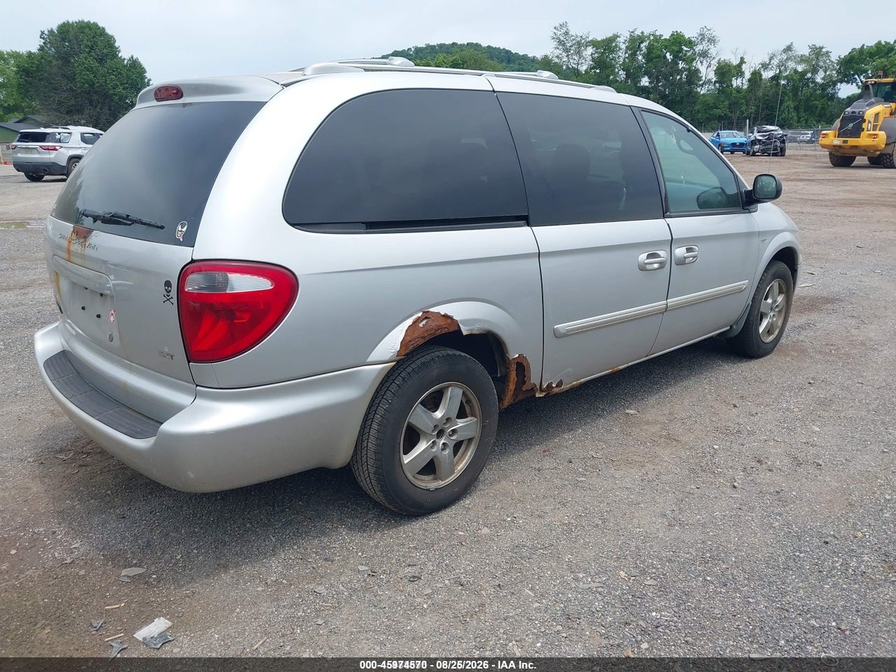 2004 DODGE GRAND CARAVAN SXT · 4/11