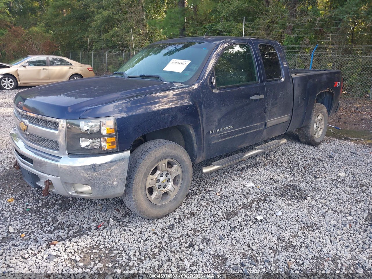 2012 CHEVROLET SILVERADO 1500 LT · 2/11