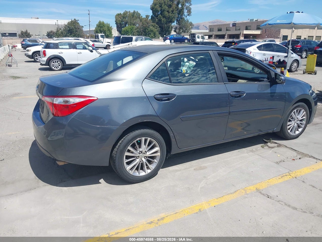 2014 TOYOTA COROLLA LE PLUS · 4/11