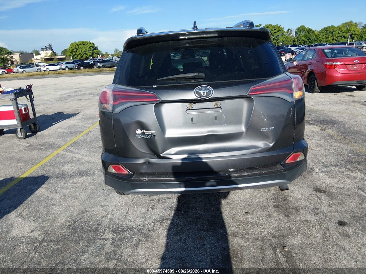 2017 TOYOTA RAV4 XLE · 6/11
