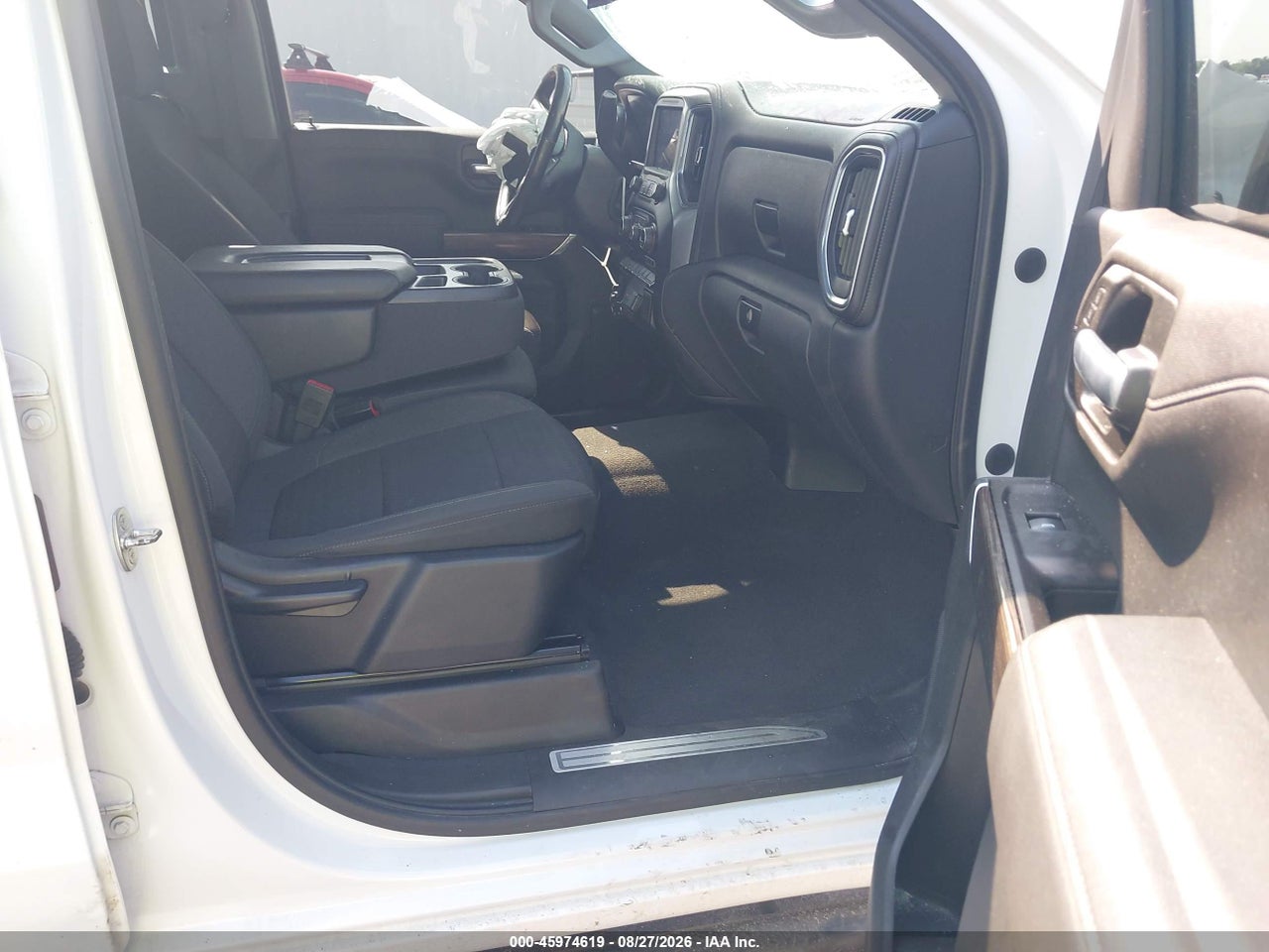 2021 CHEVROLET SILVERADO 1500 4WD  STANDARD BED LT WITH 2FL · 5/11