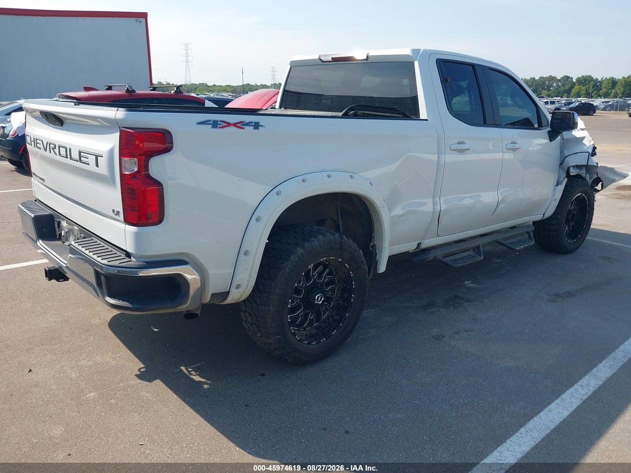 2021 CHEVROLET SILVERADO 1500 4WD  STANDARD BED LT WITH 2FL · 4/11