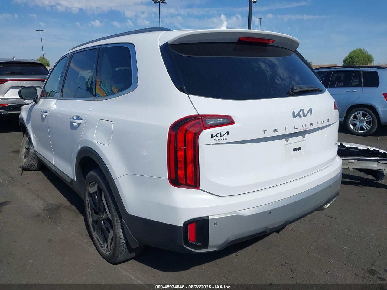2024 KIA TELLURIDE S · 3/11