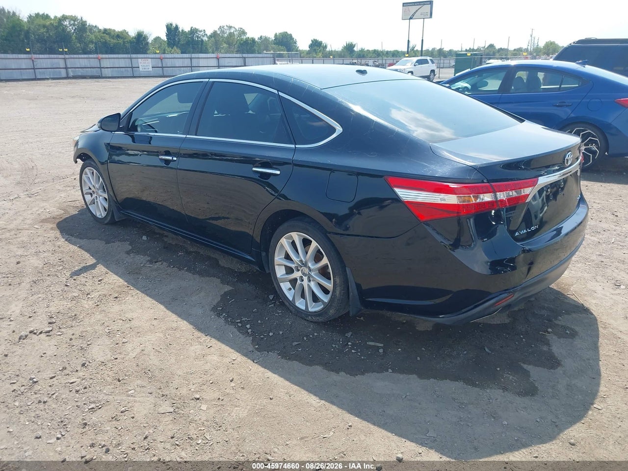 2013 TOYOTA AVALON XLE TOURING · 3/11