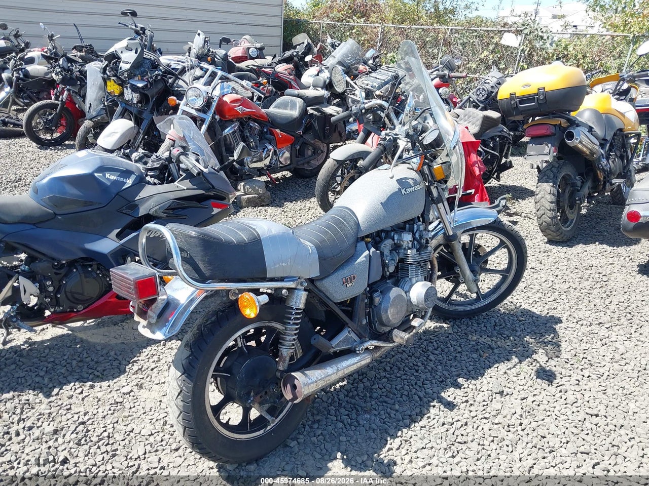 1982 KAWASAKI KZ550 C · 4/11