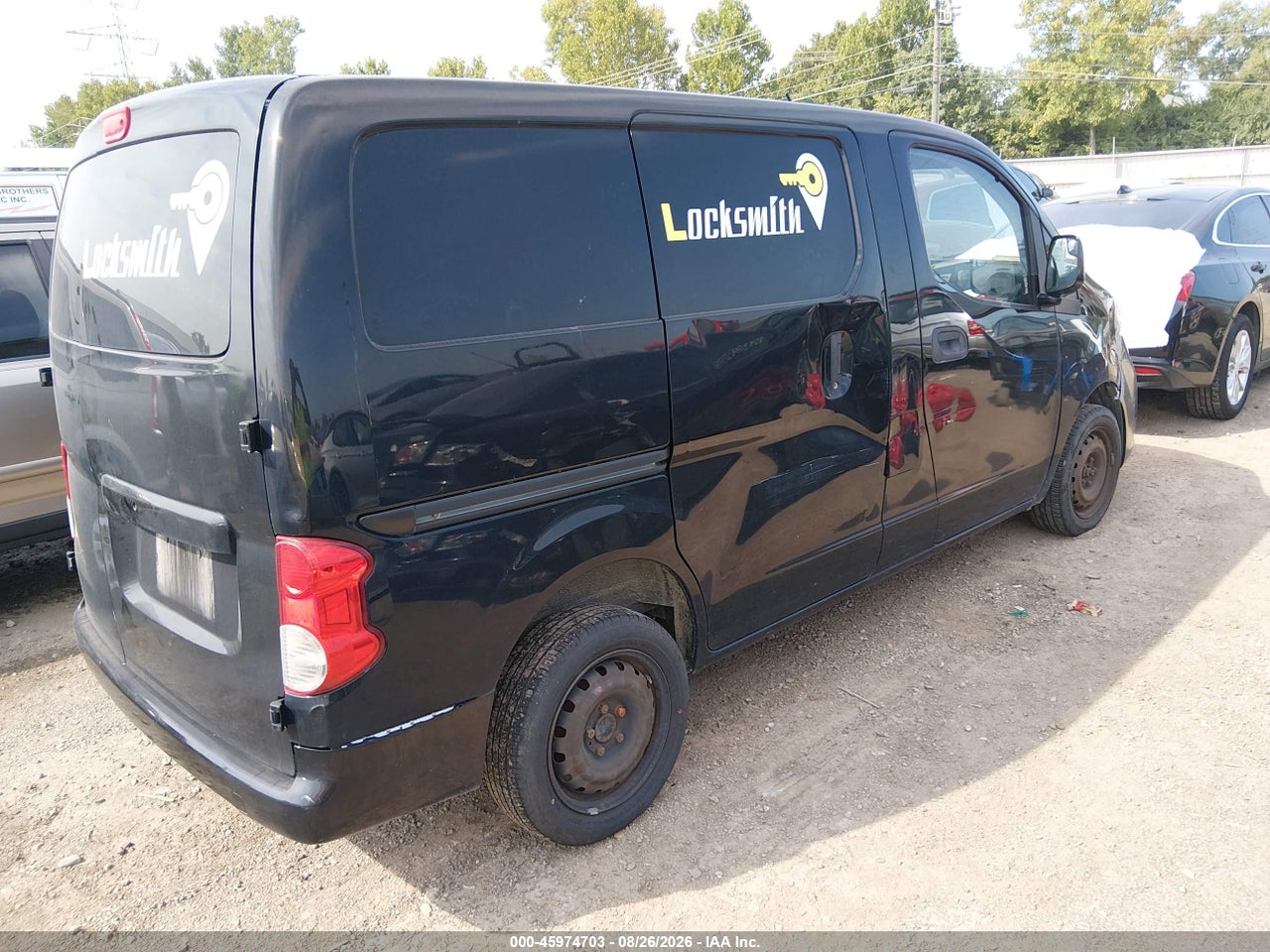 2014 NISSAN NV200 S/SV · 4/11