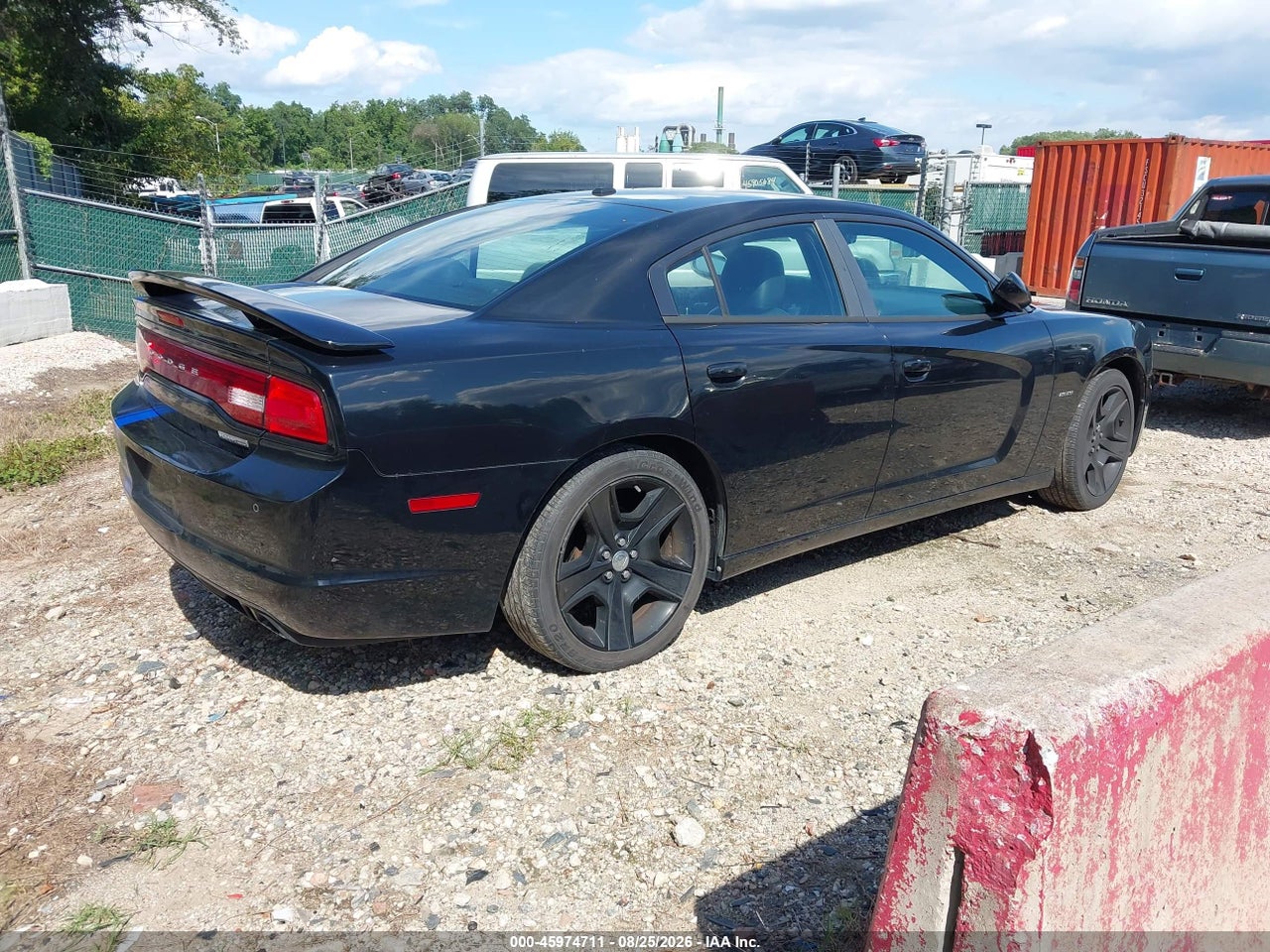 2011 DODGE CHARGER R/T · 4/11