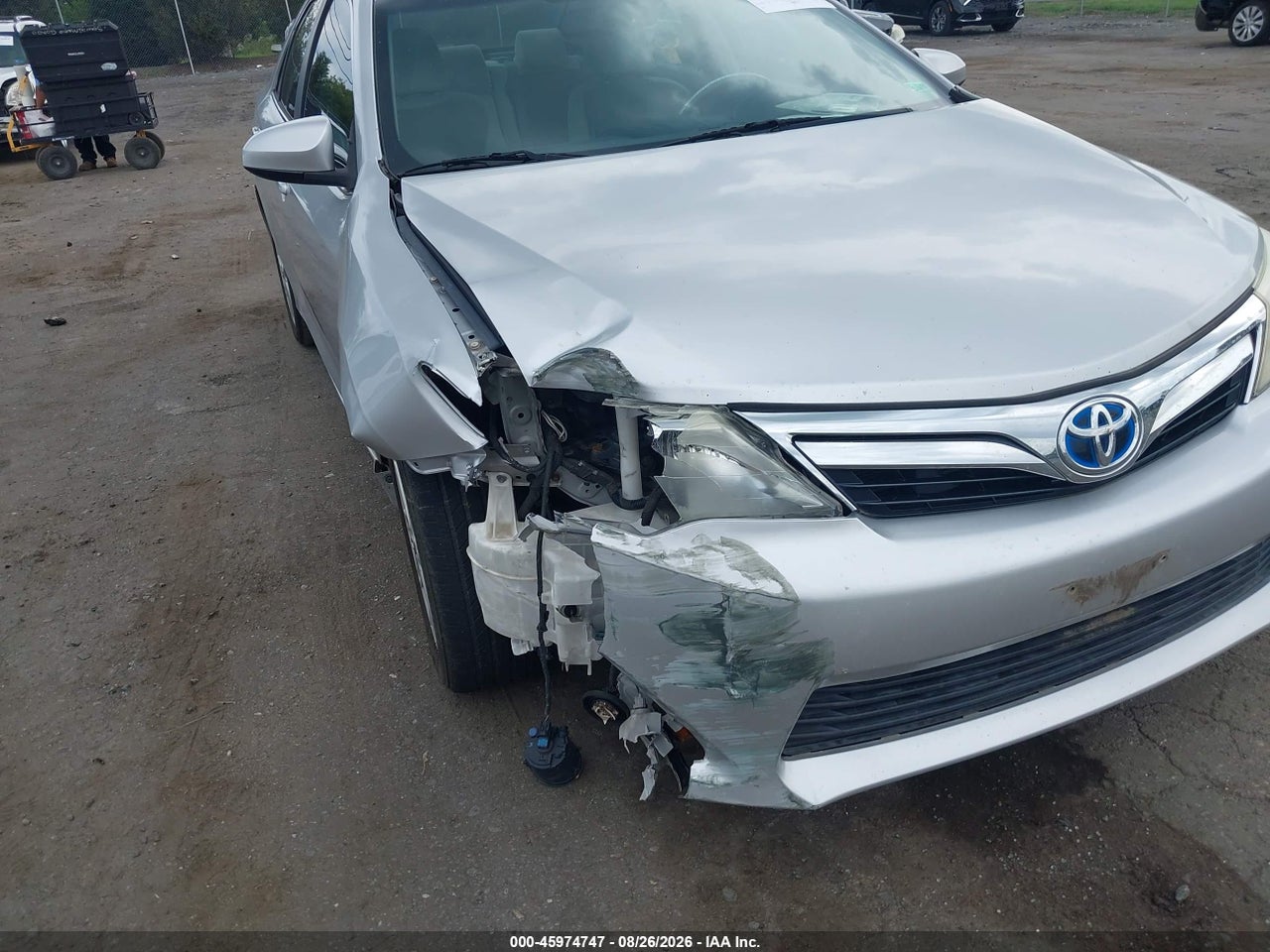 2013 TOYOTA CAMRY HYBRID XLE · 6/10