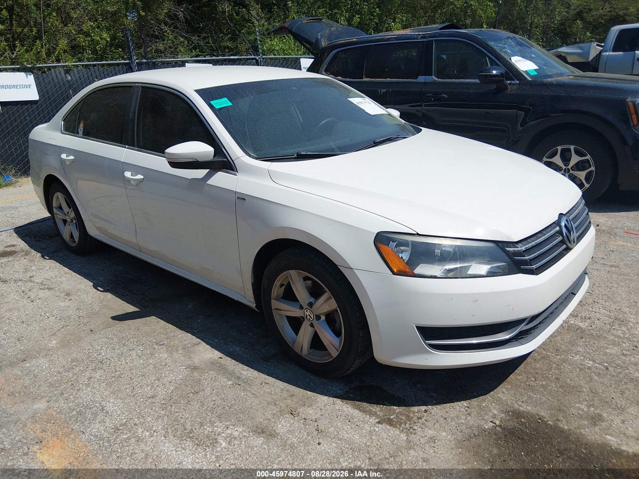 1VWAT7A37EC****** · 2014 VOLKSWAGEN PASSAT 1.8T WOLFSBURG EDITION