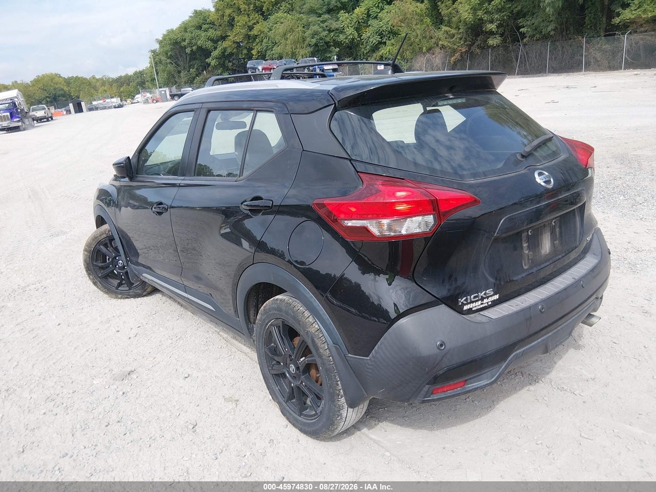 2020 NISSAN KICKS SR XTRONIC CVT · 3/11