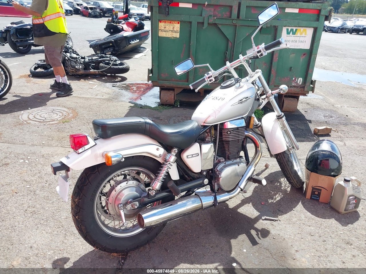 2009 SUZUKI LS650 · 4/11